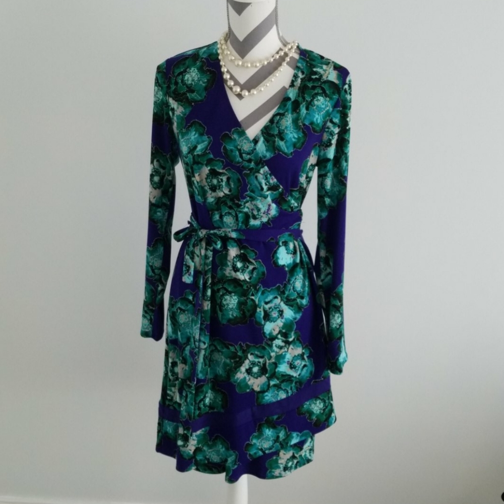 Simply Vera dress